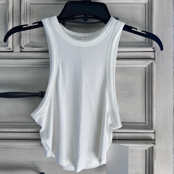 lululemon athletica Tops - Lululemon Hold Tight Cropped Tank